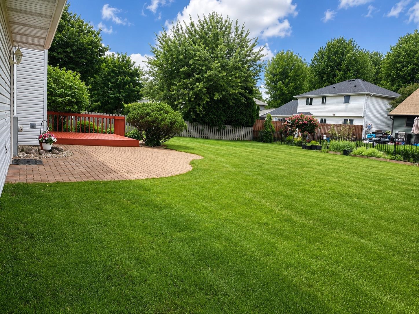 3529 North Morrison Street Appleton, WI 54911 - Photo 4 of 39