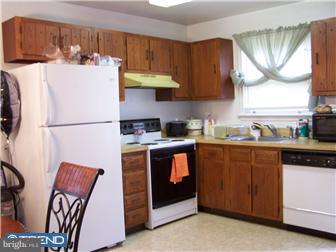 126 Media Road Oxford, PA 19363 - Photo 2 of 6 Kitchen