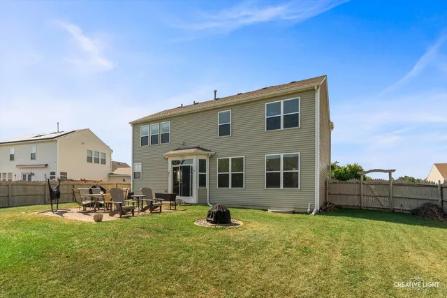 $415,000 | 4522 Gardiner Avenue, Yorkville, IL 60560