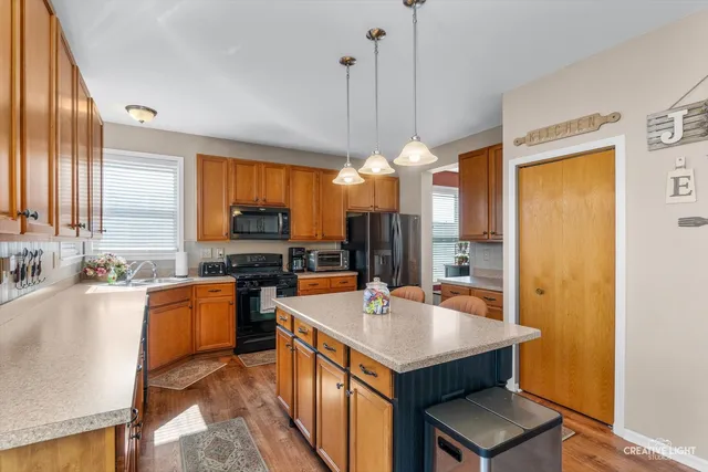 $415,000 | 4522 Gardiner Avenue, Yorkville, IL 60560