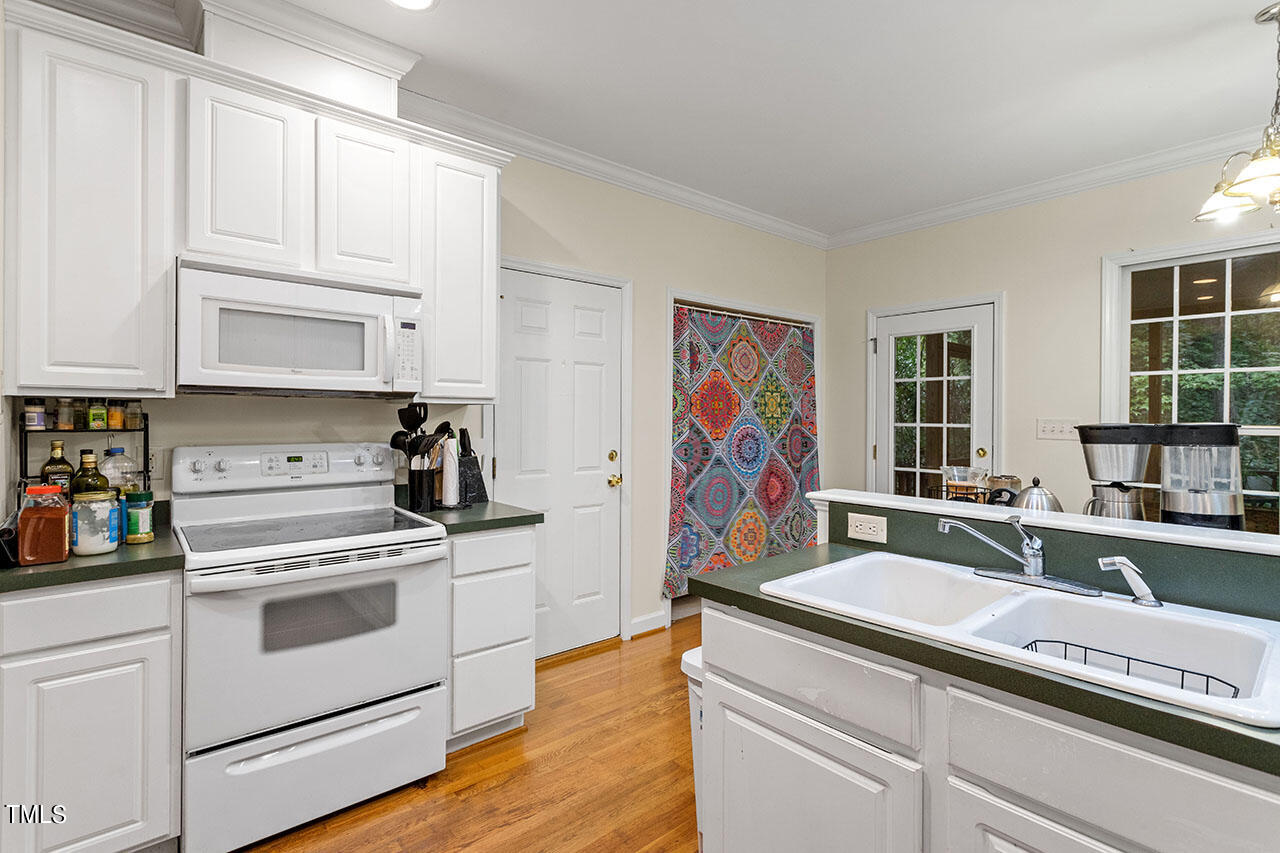 8424 Eagle View Drive Durham, NC 27713 - Photo 9 of 24 8424 Eagle View Dr-54