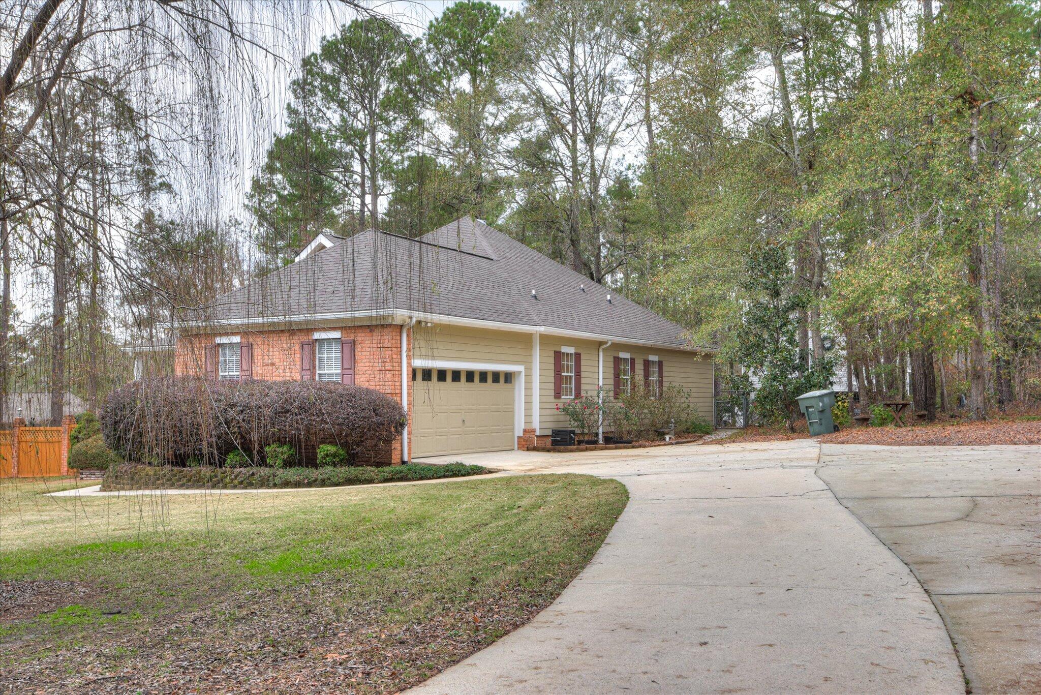 40 Roper Court North Augusta, SC 29860 - Photo 5 of 77 40 Roper Court
