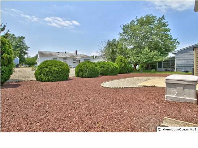 54 Oakfield Road Toms River, NJ 08757 - Photo 22 of 25