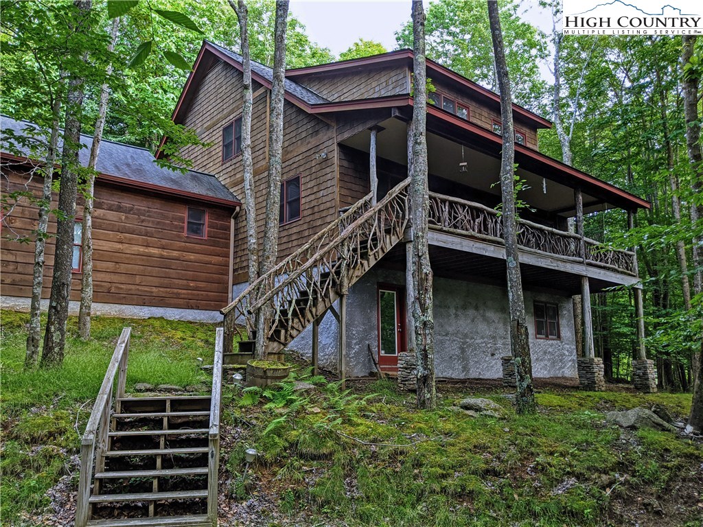 110 Shagbark Road Beech Mountain, NC 28604 - Photo 1 of 31 Gallery Image 1
