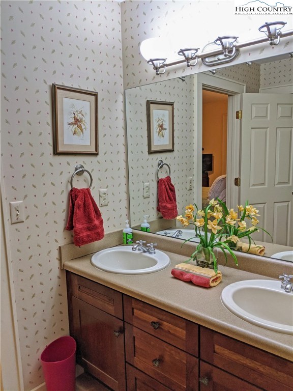 110 Shagbark Road Beech Mountain, NC 28604 - Photo 15 of 31 Gallery Image 15