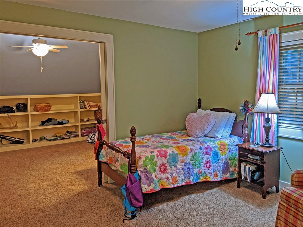 110 Shagbark Road Beech Mountain, NC 28604 - Photo 27 of 31 Gallery Image 27