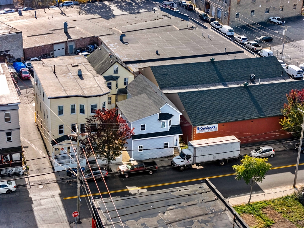 82 Water Street Lawrence, MA 01841 - Photo 2 of 32