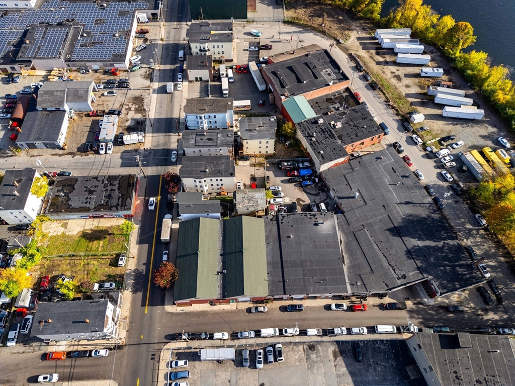 82 Water Street Lawrence, MA 01841 - Photo 5 of 32