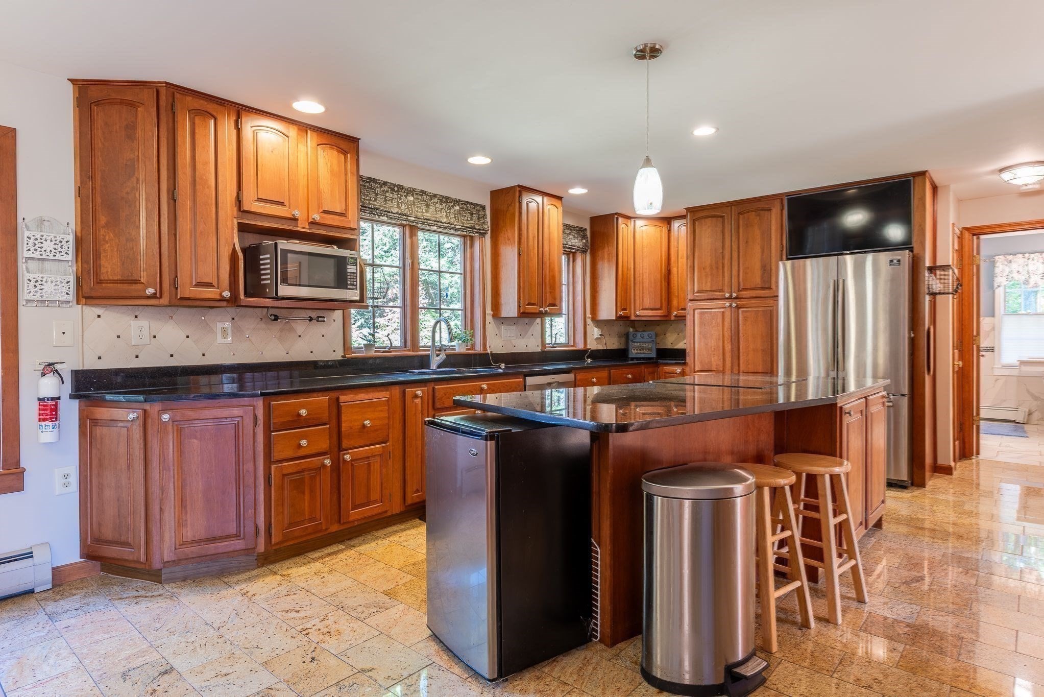 61 Plain Road Hatfield, MA 01038 - Photo 11 of 41 Gallery Image 11