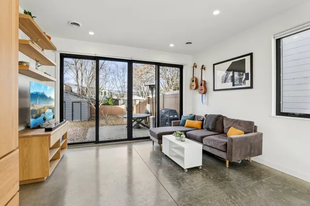 $639,900 | 256 Waubesa Street, Madison, WI 53704