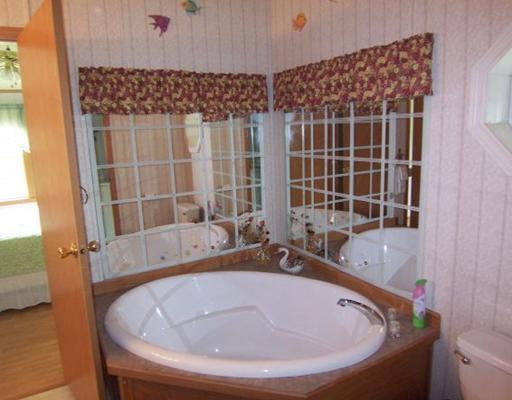 71 Vienna Road New Sharon, ME 04955 - Photo 12 of 18 Bathroom.