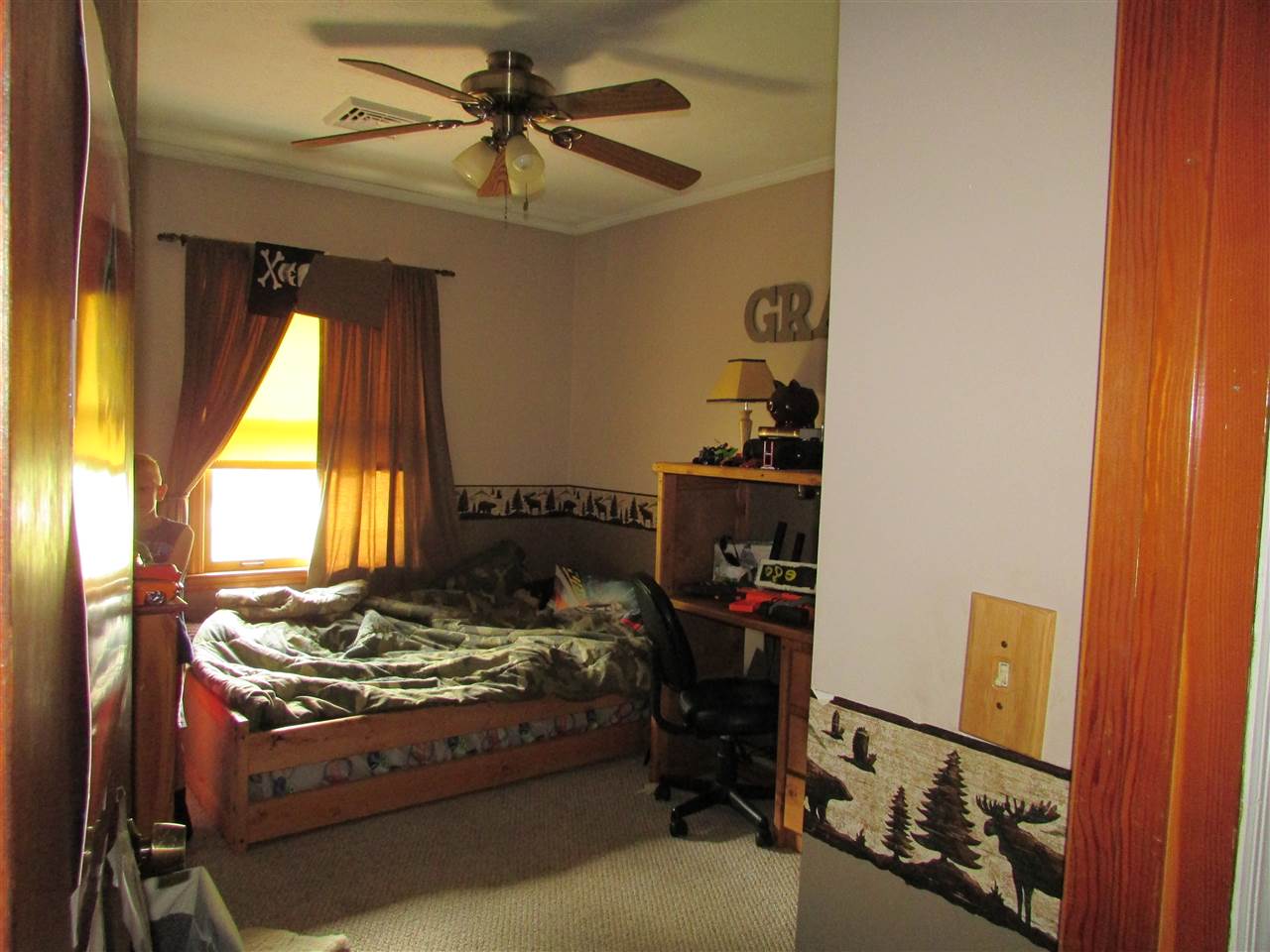 4667 East Point Road Elkton, VA 22827 - Photo 17 of 18 Gallery Image 17