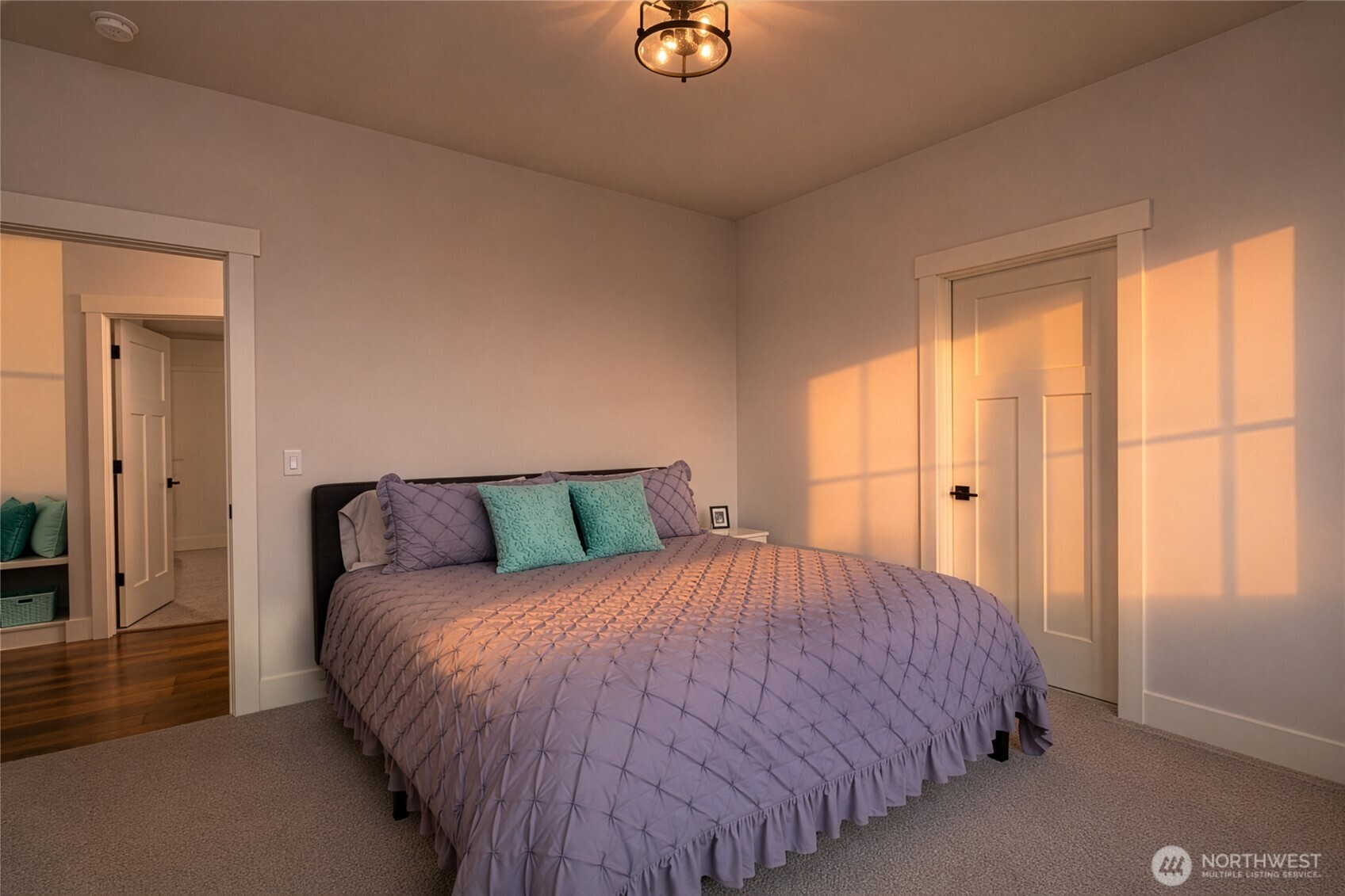 4616 Anaco Beach Road Anacortes, WA 98221 - Photo 22 of 37