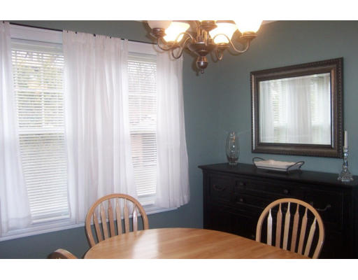 44 Park Hill Road Worcester, MA 01607 - Photo 5 of 14 Gallery Image 5