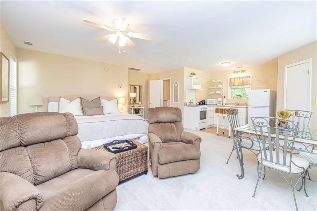 6009 Big A Road Douglasville, GA 30135 - Photo 39 of 50 a living room with furniture and a large window