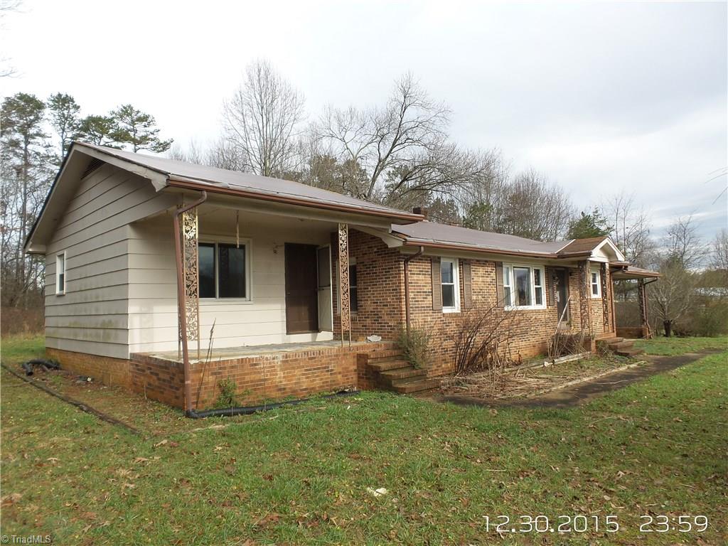 299 Roy Stanley Road Dobson, NC 27017 - Photo 3 of 3 Gallery Image 3