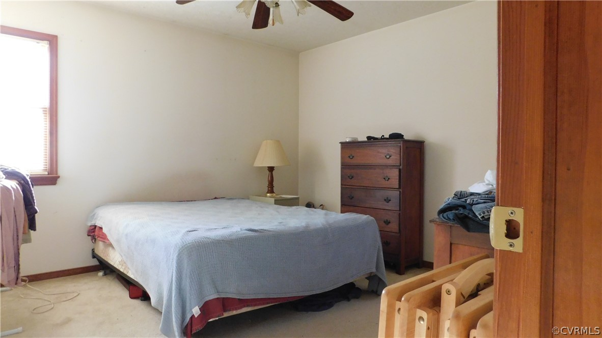 1286 Epworth Road Aylett, VA 23009 - Photo 11 of 12 Primary bedroom