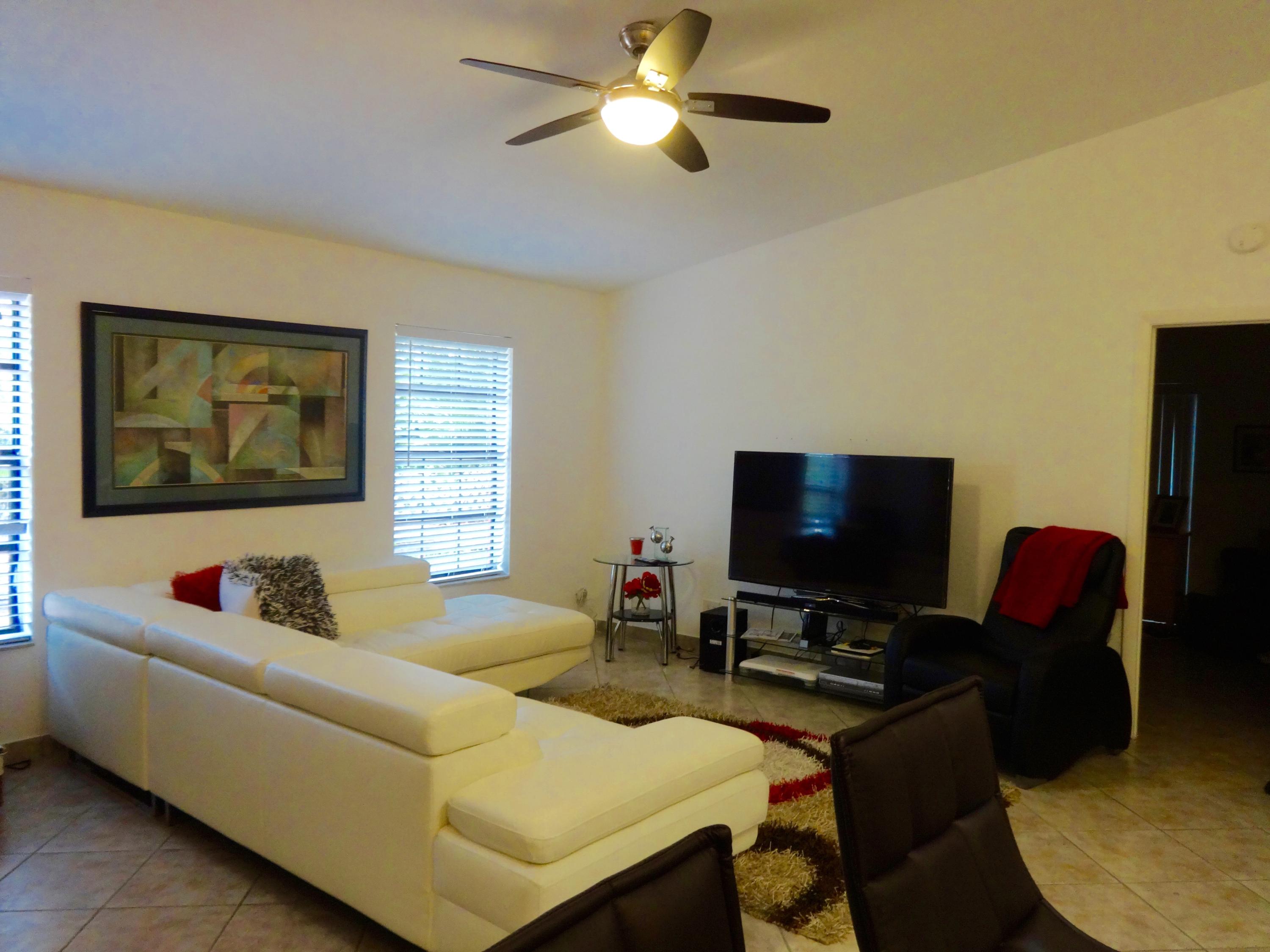 301 Northeast 38th Street Boca Raton, FL 33431 - Photo 3 of 19 Wow! Residence 301