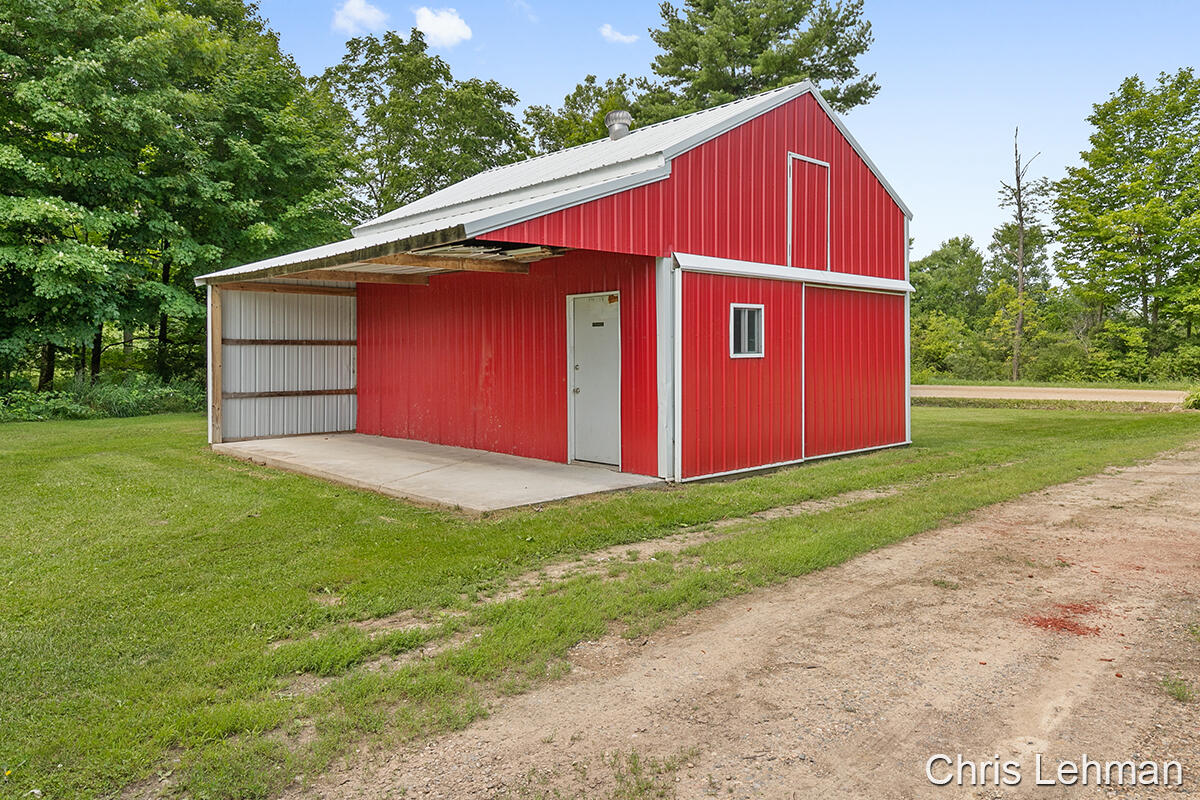 9875 Bird Road Dowling, MI 49050 - Photo 33 of 33 IMG_1032