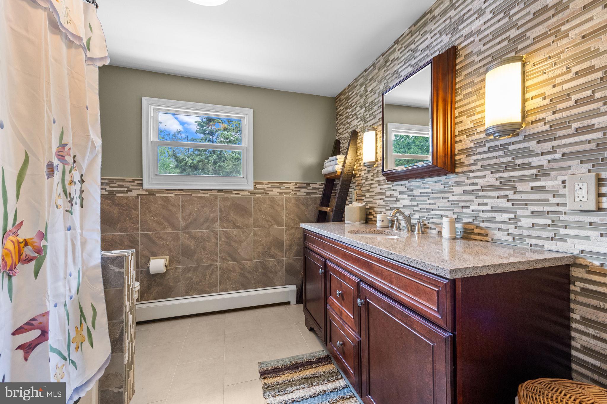 4783 Meeting Road Bensalem, PA 19020 - Photo 11 of 48 Full First Floor Bath