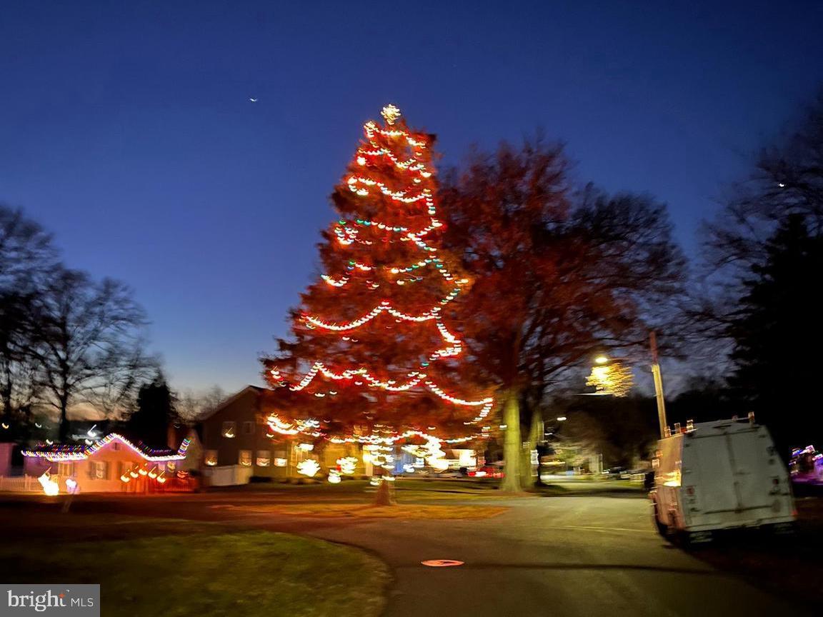 4783 Meeting Road Bensalem, PA 19020 - Photo 48 of 48 Christmas at Meeting and Harwood