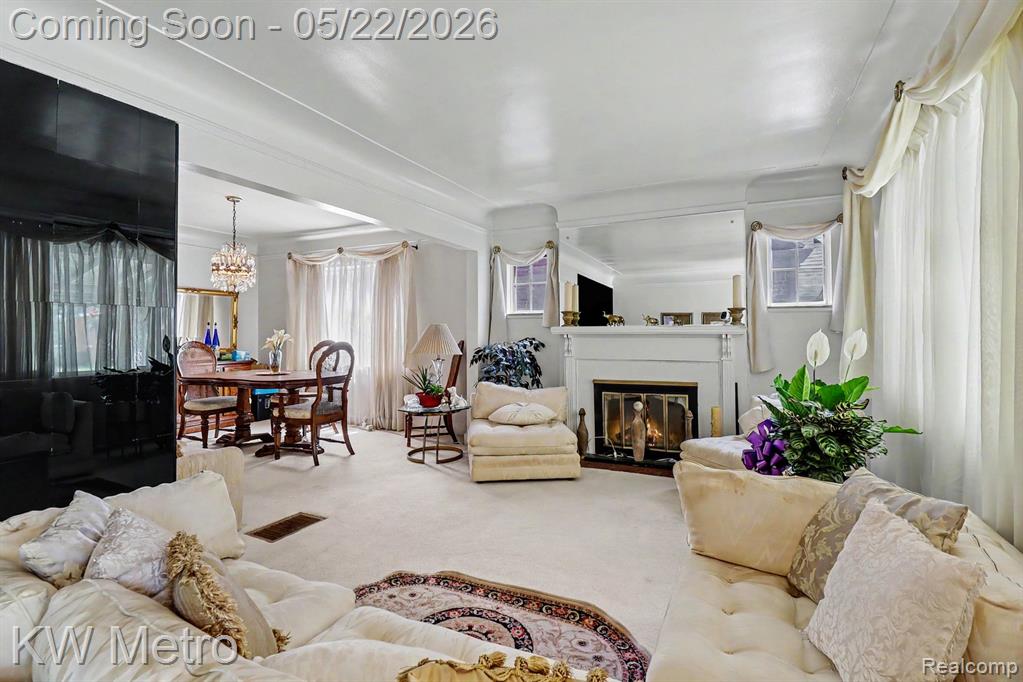 9116 Meyers Road Detroit, MI 48228 - Photo 4 of 17