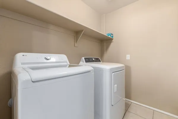 $2,545 | 7742 West Palm Lane, Phoenix, AZ 85035