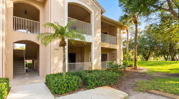 $2,000 | 9882 Perfect Drive, Unit 27, Port St. Lucie, FL 34986