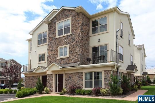 1625 Paterson Plank Road, Unit 5 Secaucus, NJ 07094 - Photo 1 of 12 Gallery Image 1