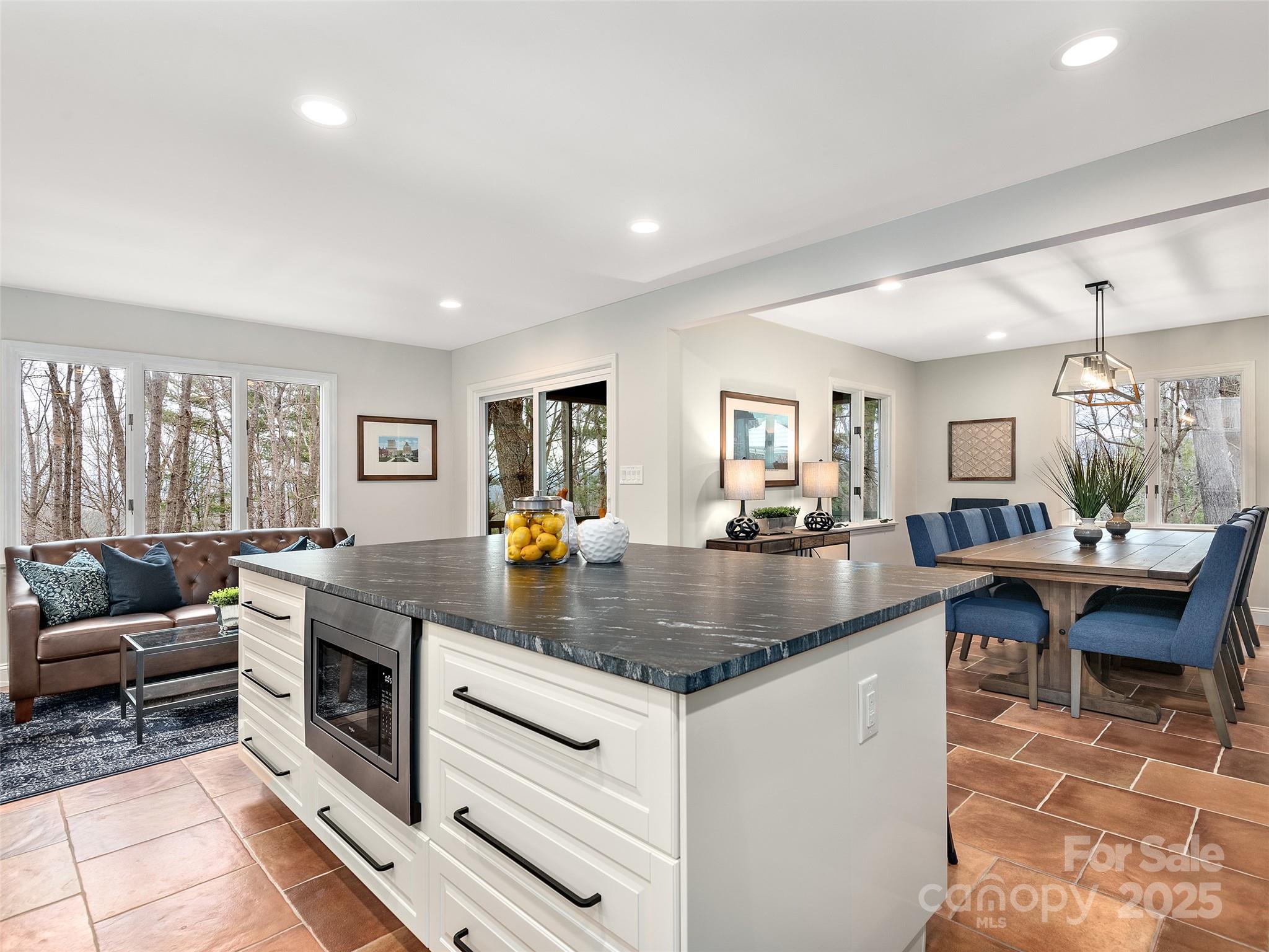 46 Wilderness Road Asheville, NC 28804 - Photo 4 of 42 Gallery Image 4