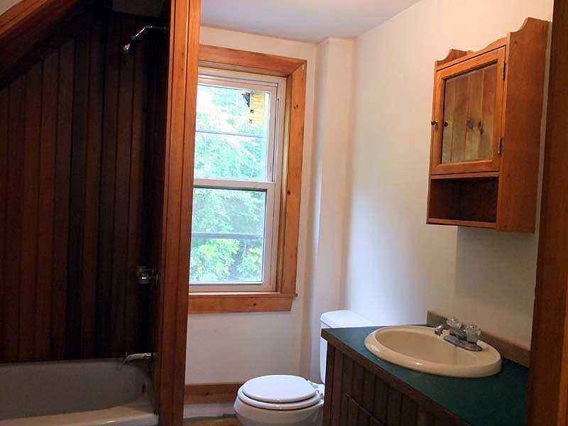 97 Foxcroft Road Houlton, ME 04730 - Photo 19 of 34 Bathroom.