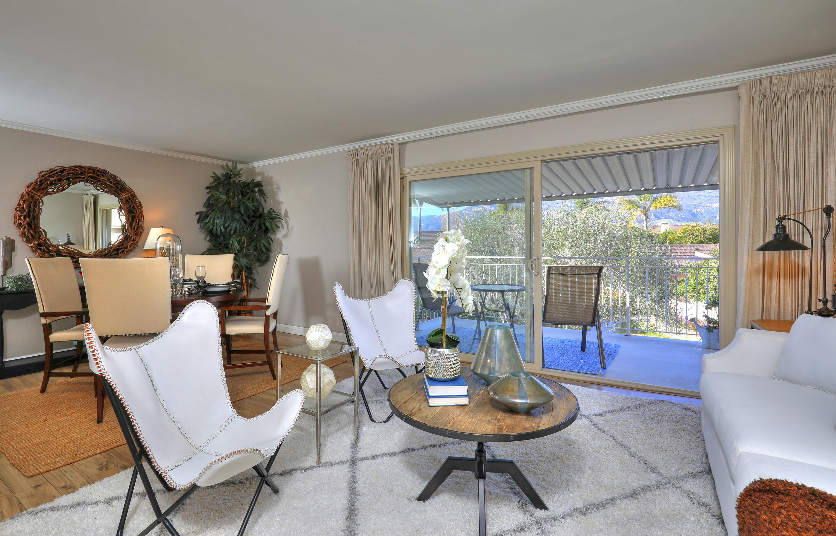 5940 Encina Road, Unit 6 Goleta, CA 93117 - Photo 1 of 20 Living Room