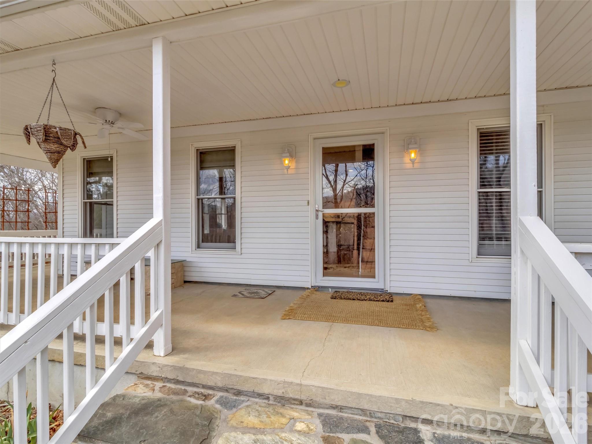 109 Paradise Circle Clyde, NC 28721 - Photo 7 of 48