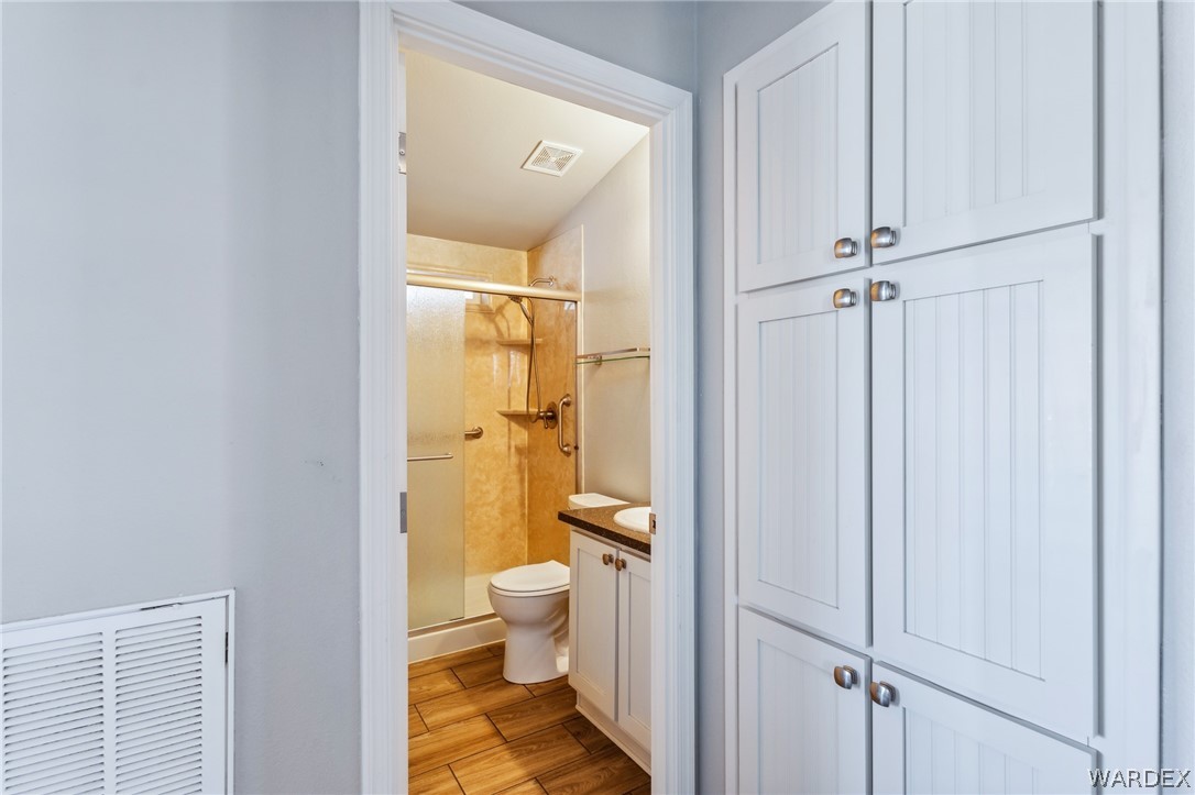 1545 East El Rodeo Road, Unit 151 Fort Mohave, AZ 86426 - Photo 23 of 55 Bathroom