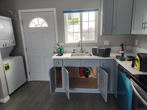 $2,500 | 1251 Bates Lane, Unit 1/3, El Cajon, CA 92021