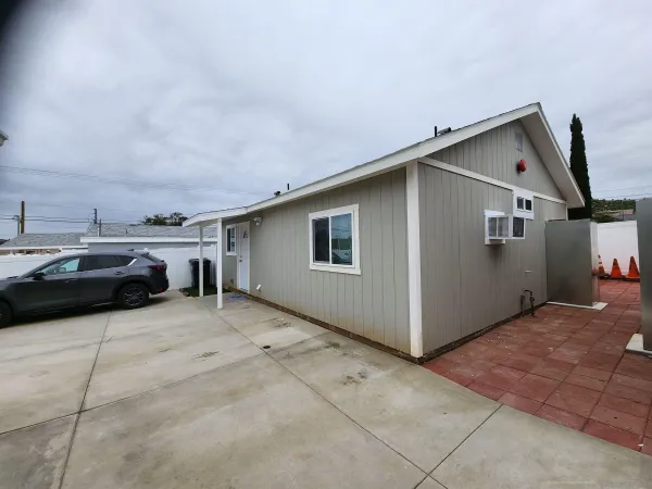 $2,500 | 1251 Bates Lane, Unit 1/3, El Cajon, CA 92021