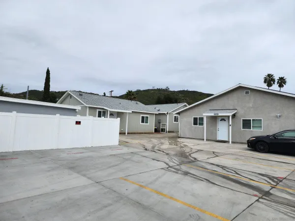 $2,500 | 1251 Bates Lane, Unit 1/3, El Cajon, CA 92021