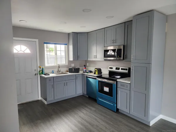 $2,500 | 1251 Bates Lane, Unit 1/3, El Cajon, CA 92021