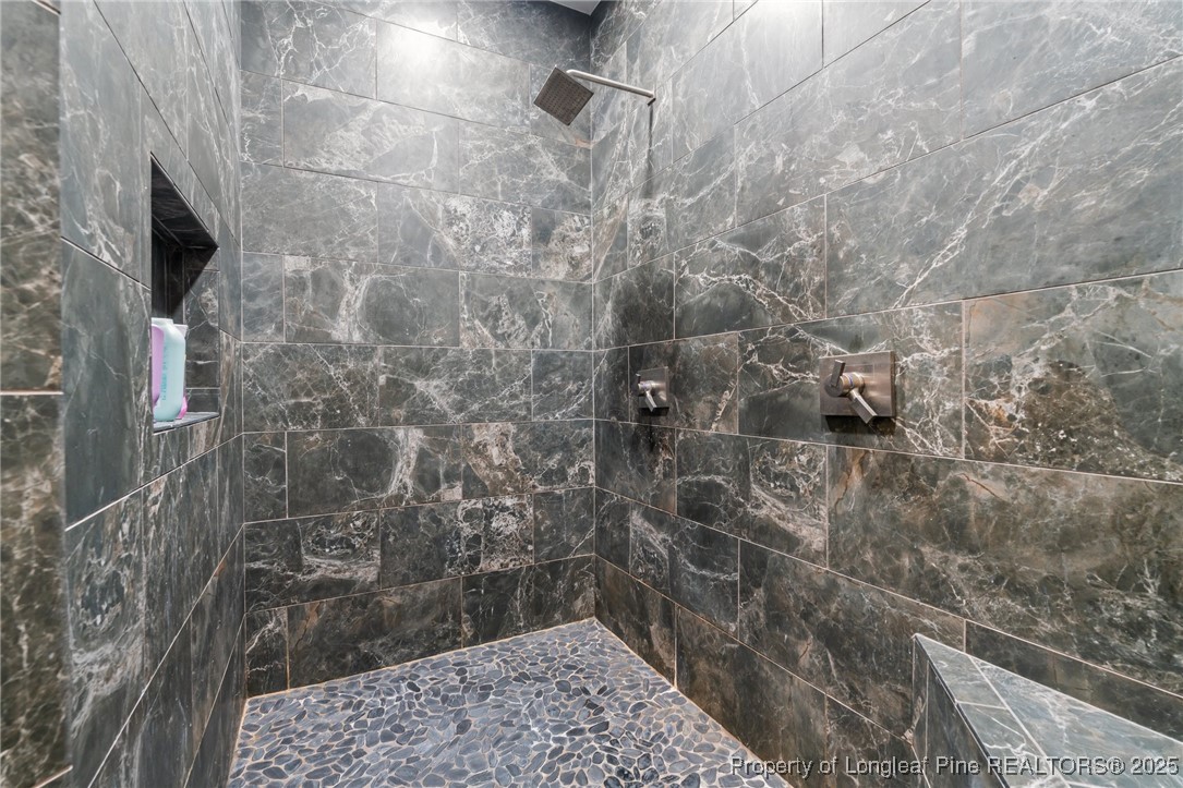 2260 Rodeo Drive Linden, NC 28356 - Photo 34 of 40 Gallery Image 34