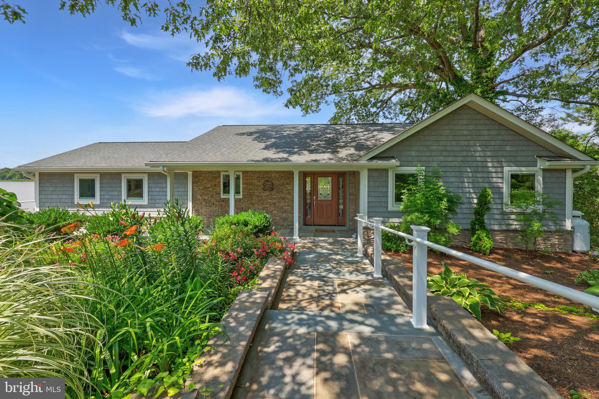 20345 Ridge Road Colonial Beach, VA 22443 - Photo 6 of 80 3400 finished square feet on two levels