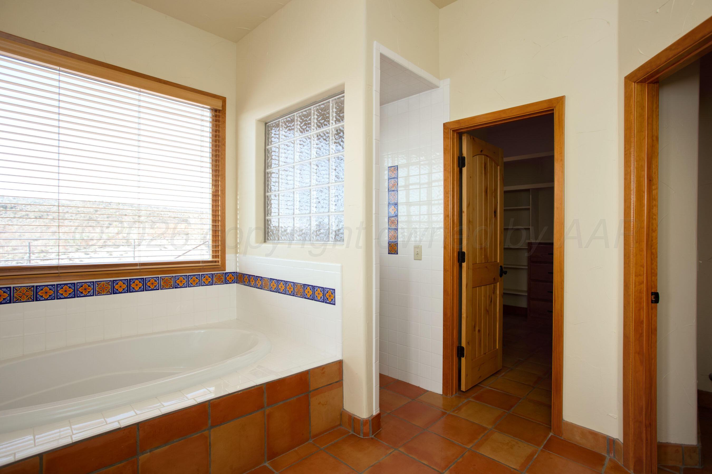 4300 Ranch Road Amarillo, TX 79124 - Photo 27 of 77 4300 Ranch - Primary Bathroom 3