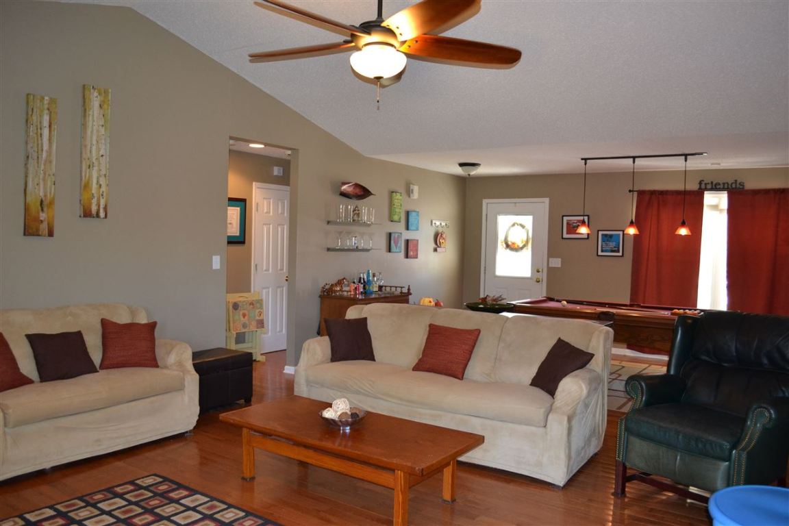 434 Chetola Road Seneca, SC 29672 - Photo 3 of 23 Gallery Image 3