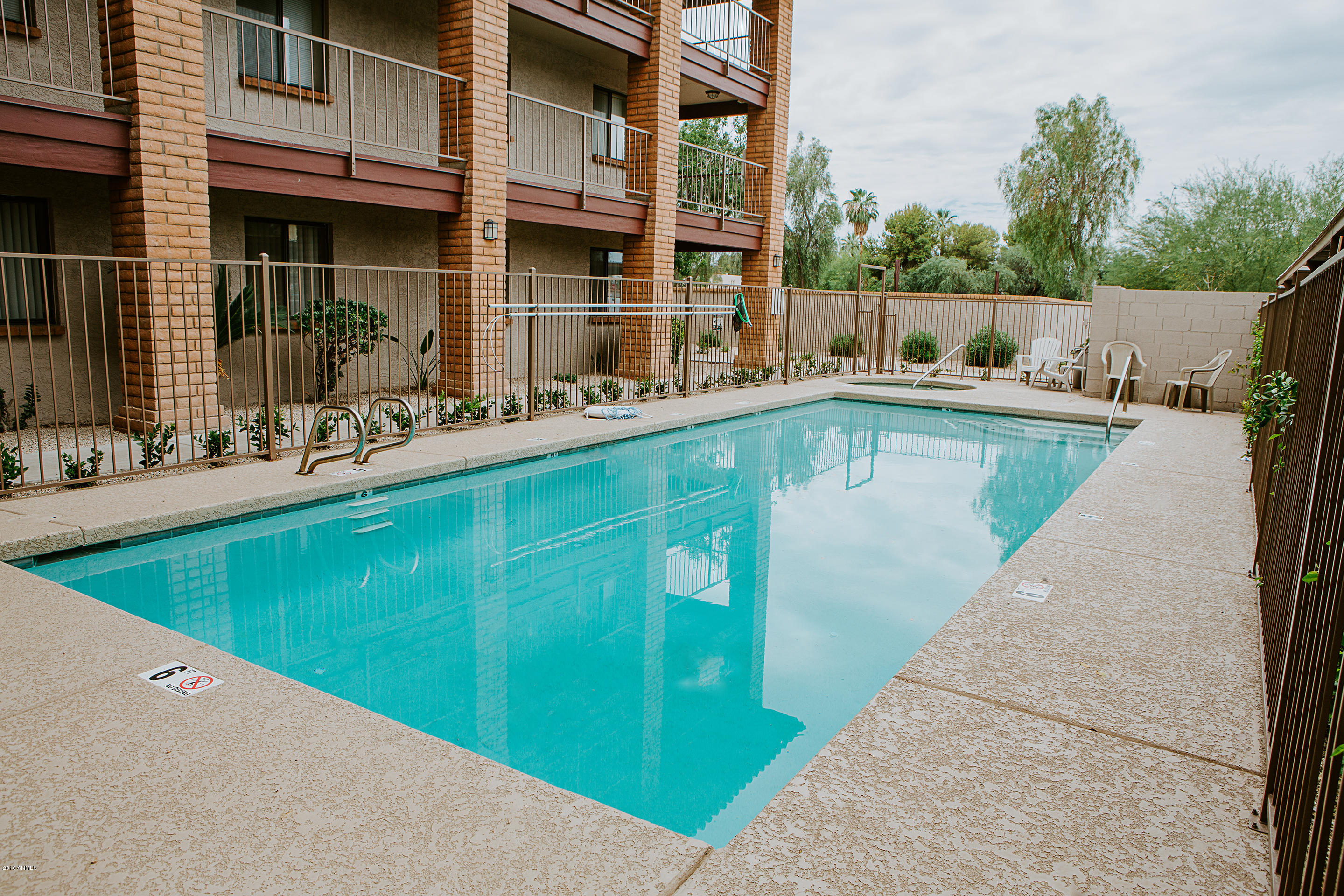 17 East Ruth Avenue, Unit 107 Phoenix, AZ 85020 - Photo 20 of 21 Community pool