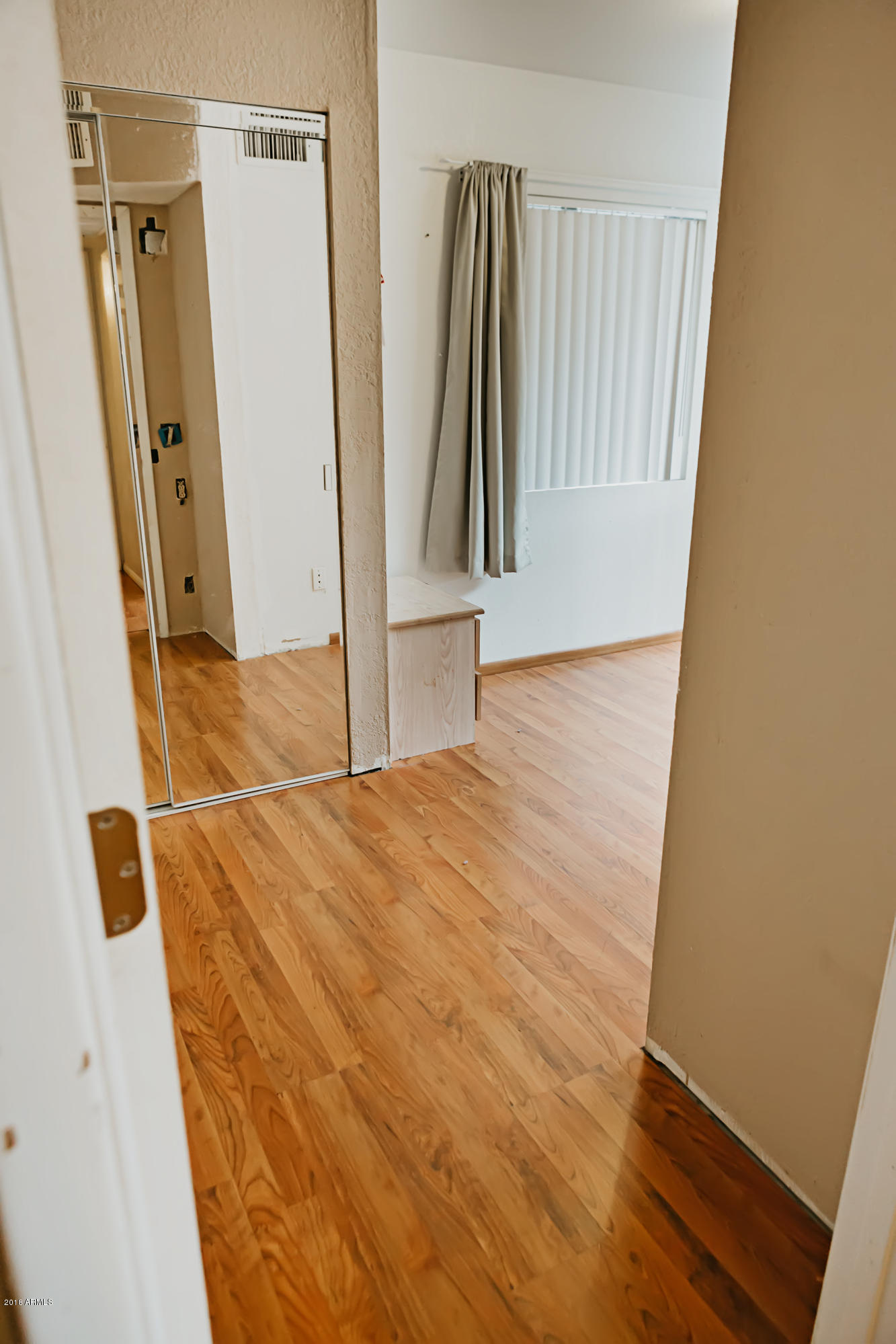 17 East Ruth Avenue, Unit 107 Phoenix, AZ 85020 - Photo 9 of 21 Bedroom 1