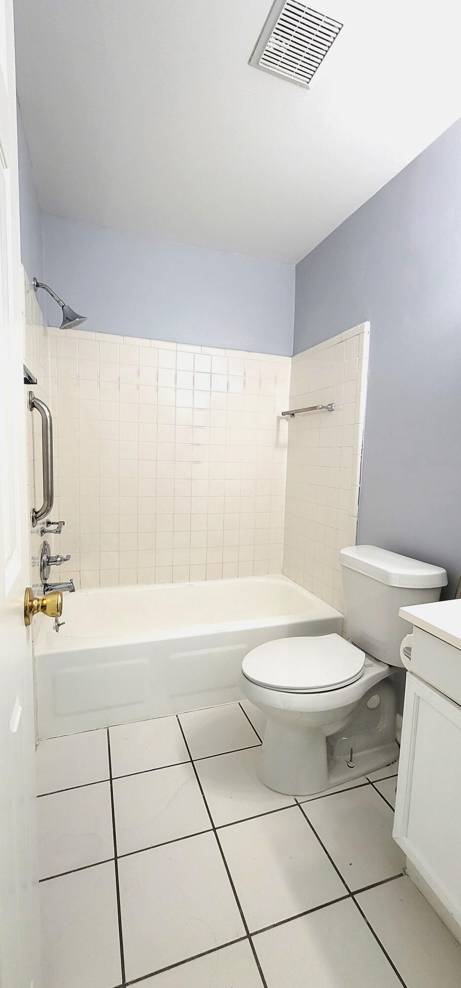 38255 Fairway Court, Unit 77B Clinton Township, MI 48038 - Photo 12 of 16 Bathroom