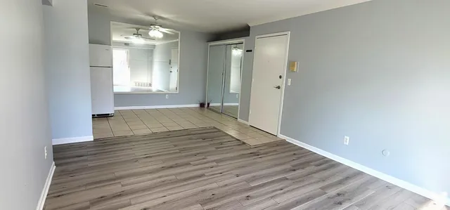 $1,225 | 38255 Fairway Court, Unit 77B, Clinton Township, MI 48038