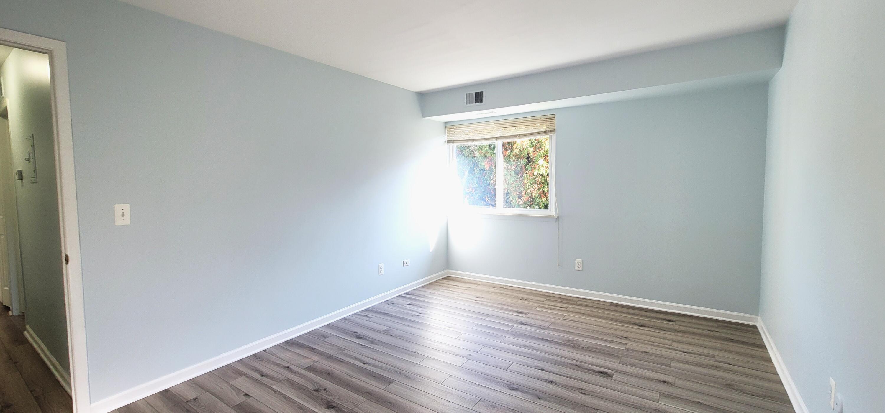 38255 Fairway Court, Unit 77B Clinton Township, MI 48038 - Photo 9 of 16 Primary Bedroom