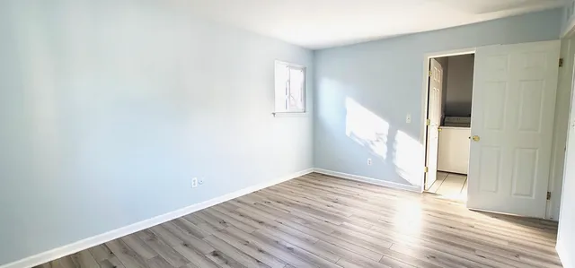 $1,225 | 38255 Fairway Court, Unit 77B, Clinton Township, MI 48038