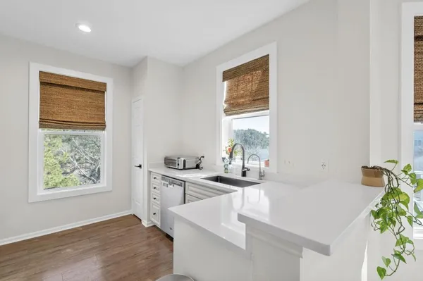 $687,000 | 130 River Landing Drive, Unit 8301, Daniel Island, SC 29492