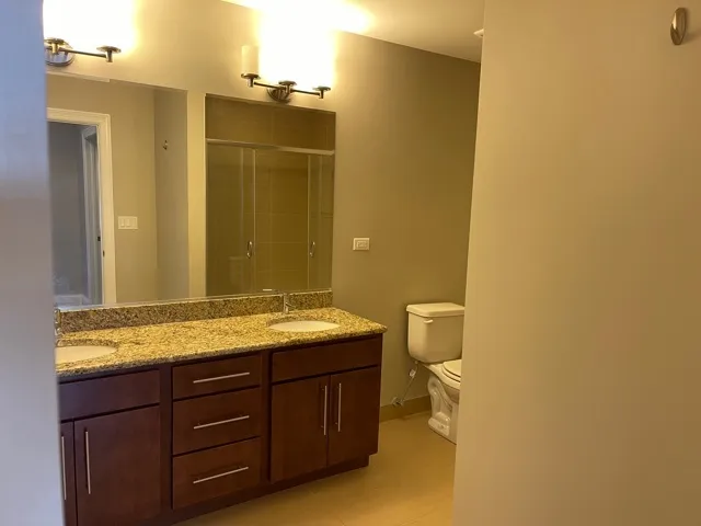 $2,200 | 728 North Diamond Lake Road, Unit 205, Mundelein, IL 60060